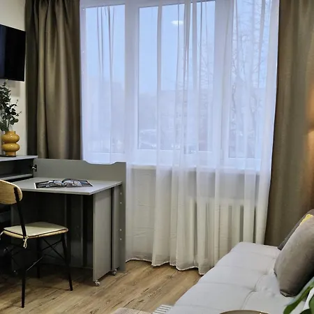 アパート Airport & Station